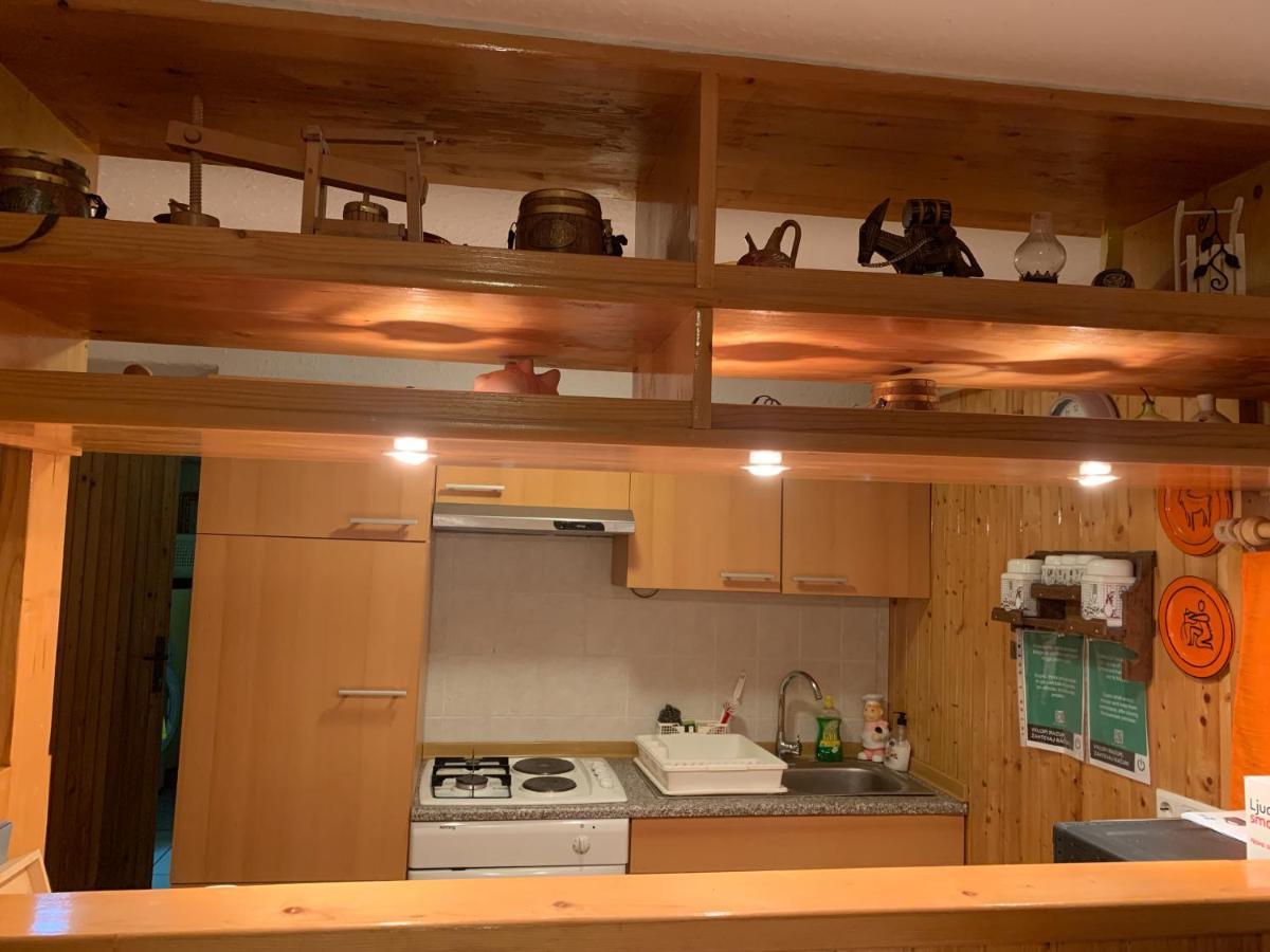Apartma Metka Мойстрана Екстериор снимка